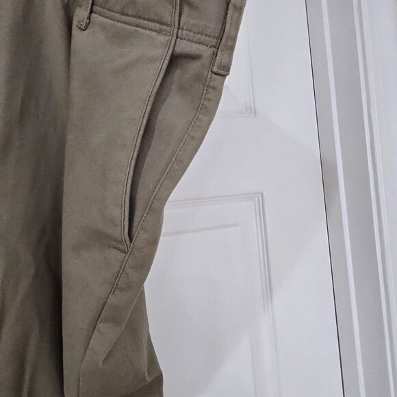 Lee Extreme Motion Men's Relaxed Taper Pants Big and Tall Khaki Size 60x28 NWT - Picture 5 of 12